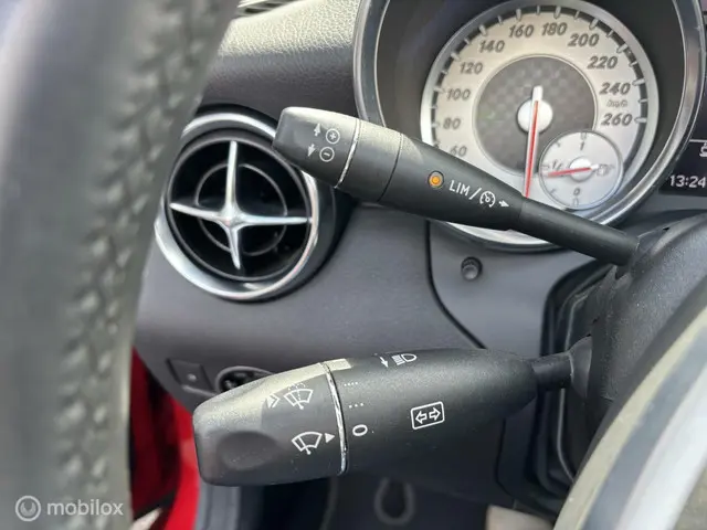 Mercedes-Benz SLK 250 2012 Benzine 18