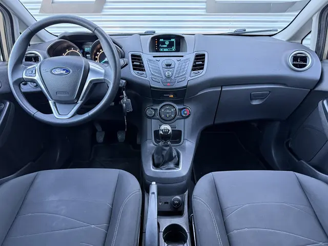 Ford Fiesta 1.0 EcoBoost Titanium 2014 Benzine 17