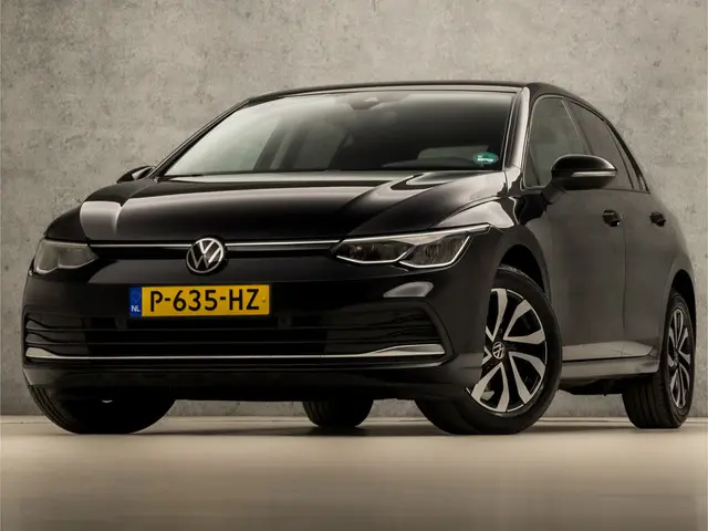 Volkswagen Golf 1.0 TSI Sportline 2021 Benzine