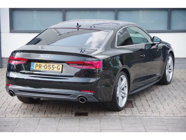 Audi A5 Coupé 2.0 TFSI ultra Launch Edition 2017 Benzine 40