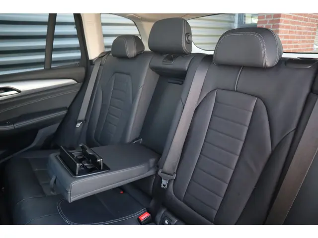 BMW X3 xDrive30e 2020 Hybride Benzine 11