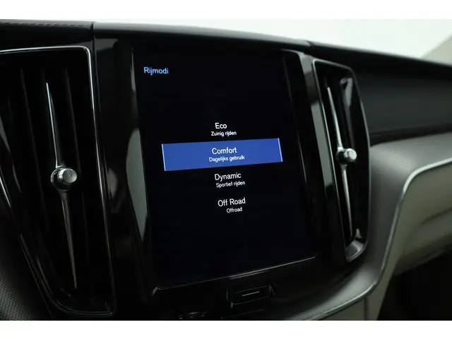 Volvo XC60 2.0 B4 Inscription 2021 Diesel 22