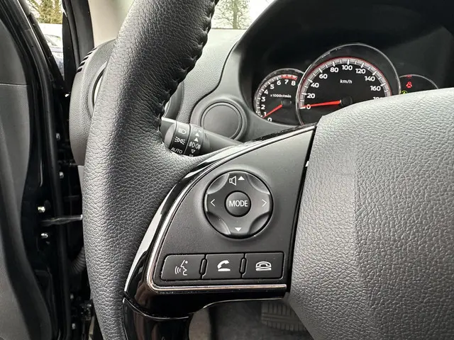 Mitsubishi Space Star 1.2 Intense 2022 Benzine 14