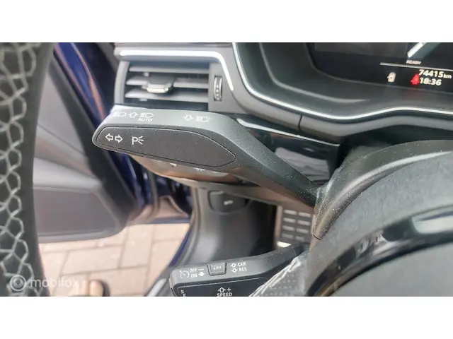 Audi A4 Avant 35 TFSI S edition 2022 Benzine 21