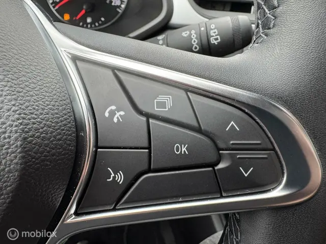 Renault Captur 1.0 TCe 90 evolution 2024 Benzine 30