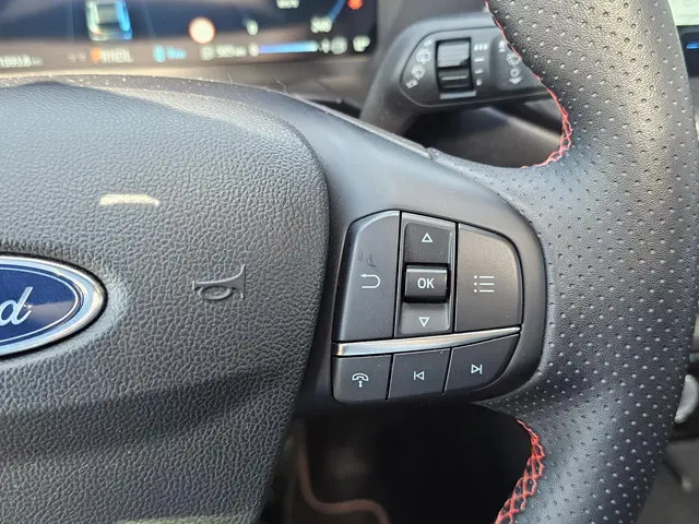 Ford Kuga 2.5 FHEV ST-Line X 2024 Hybride Benzine 15