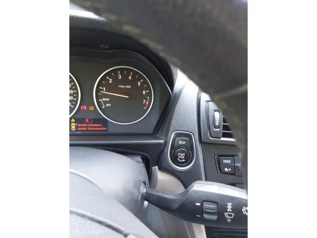 BMW 1 Serie 114i EDE Business Sport 2013 Benzine 62