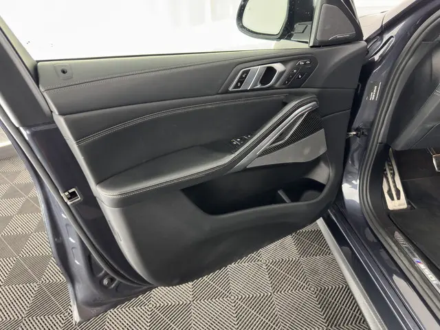 BMW X6 M50i High Executive M-Sportpack 2019 Benzine 24