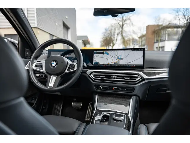BMW 3 Serie Touring 320i High Executive 2023 Benzine 14