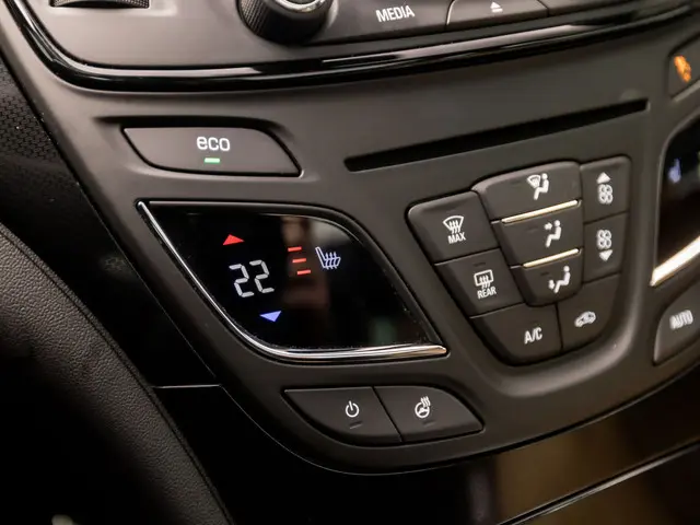 Opel Insignia Sports Tourer 1.6 T Sport 2017 Benzine 10