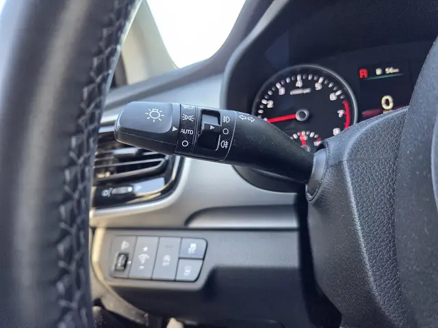 Kia Stonic 1.0 T-GDi MHEV DynamicPlusLine 2022 Benzine 10