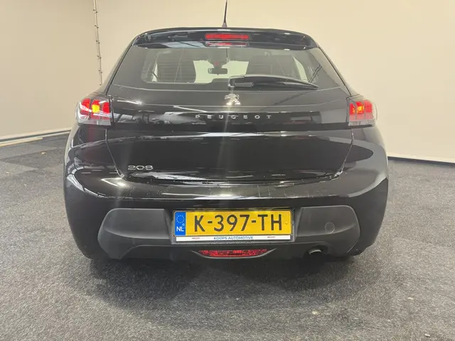 Peugeot 208 1.2 PureTech Active 2021 Benzine 10