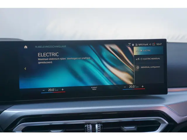 BMW 3 Serie Sedan 320e 2025 Hybride Benzine 25