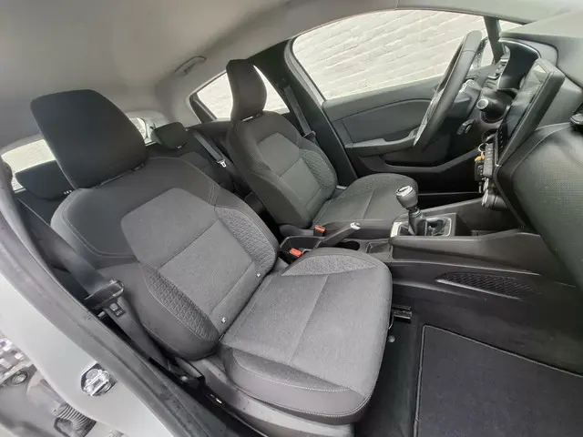 Renault Clio 1.0 TCe 100 Zen 2020 Benzine 31