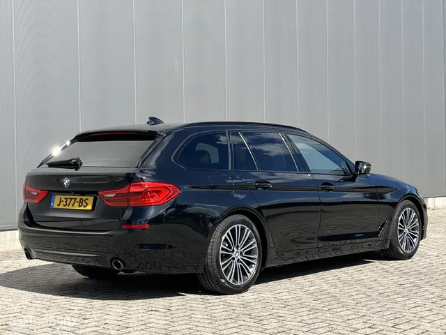 BMW 5 Serie Touring 520d High Executive 2020 Diesel 10