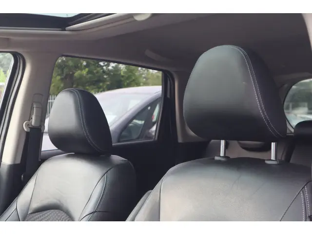 Nissan Note 1.2 DIG-S Tekna 2014 Benzine 9