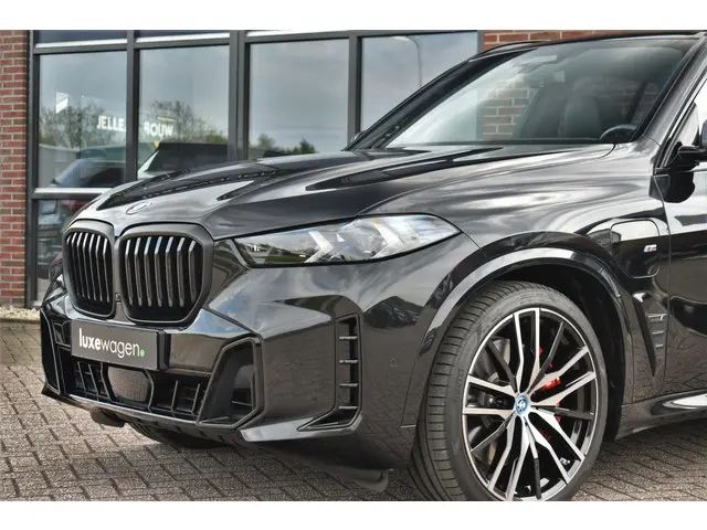 BMW X5 xDrive50e M-Sport Pro 2023 Hybride Benzine 21