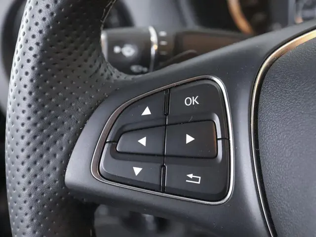 Mercedes-Benz Vito 114 CDI Lang 2023 Diesel 24