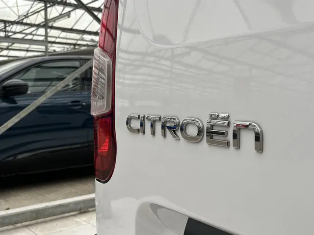 Citroën Berlingo BlueHDi 100 S&S L2 2024 Diesel 25