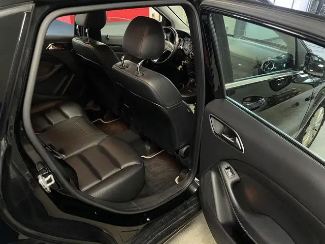 Mercedes-Benz B-Klasse 180 Ambition 2014 Benzine 20