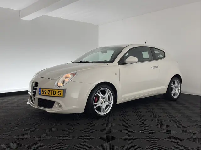 Alfa Romeo MiTo 0.9 TwinAir Distinctive 2013 Benzine 3