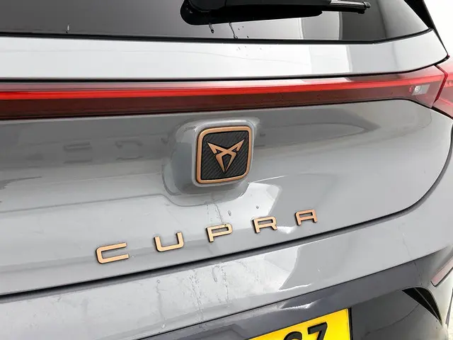 CUPRA Born Business 62 kWh 2022 Elektrisch 29