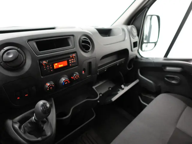 Renault Master L2H2 145PK 2020 Diesel 18