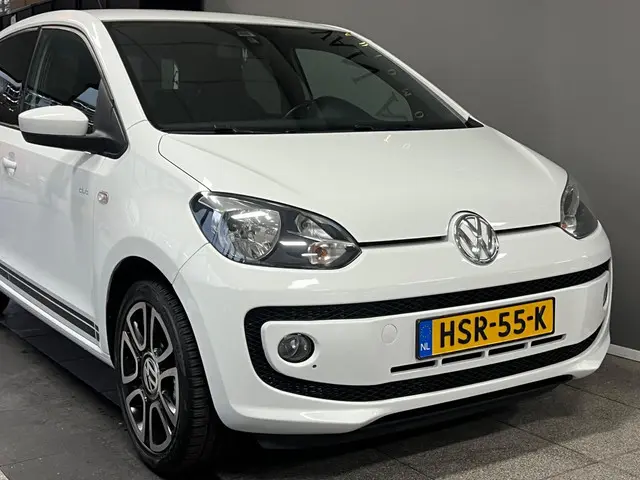 Volkswagen up! 1.0 cheer up!|STOELVERW|PDC|AIRCO 2016 Benzine 7