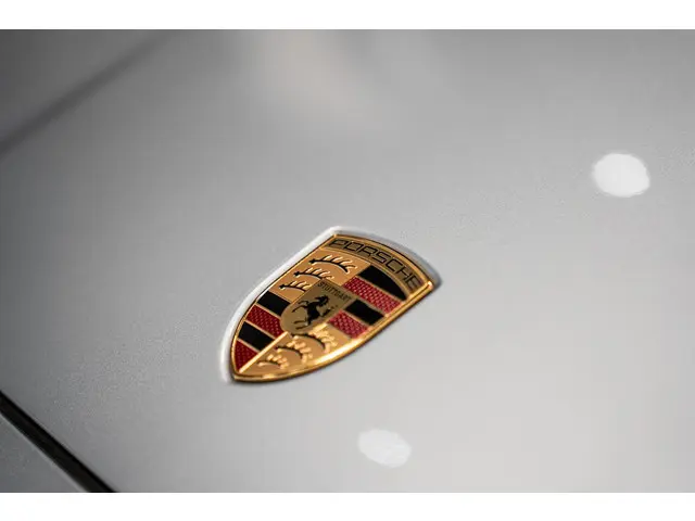 Porsche Cayenne Coupé 3.0 E-Hybrid 2025 Hybride Benzine 20