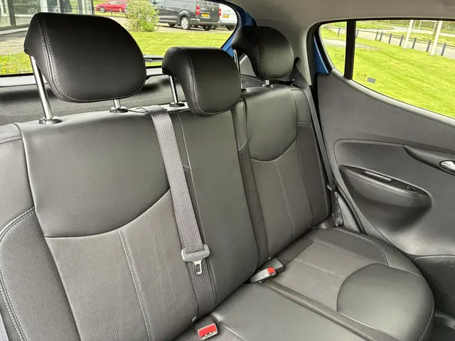 Opel KARL 1.0 ecoFLEX Innovation 2017 Benzine 10