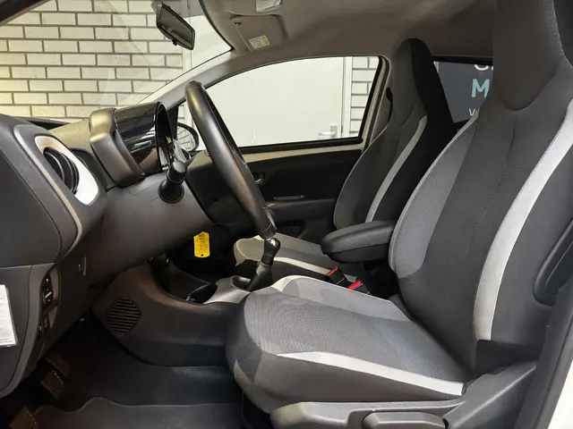 Toyota Aygo 1.0 VVT-i x-joy 2020 Benzine 11