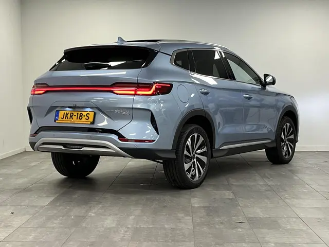 BYD SEAL U 1.5 DM-i FWD Boost 2025 Hybride Benzine 2