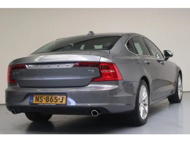 Volvo S90 T5 Momentum Intro Line 2017 Benzine 6