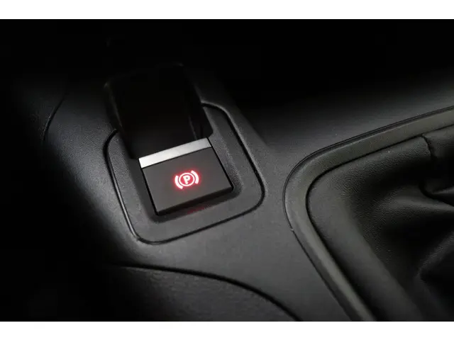 Citroën Berlingo 1.5 BlueHDi 100 S&S L1 2024 Diesel 23