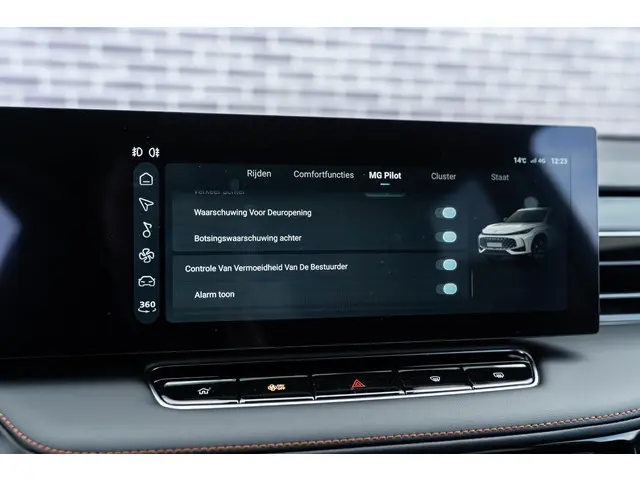 MG HS Plug-in Hybrid 1.5 Luxury 2024 Hybride Benzine 50