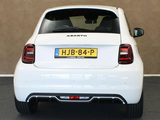 Fiat 500 Abarth Urban 42 kWh 2024 Elektrisch 8