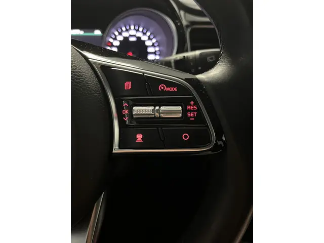 Kia Ceed 1.0 T-GDi DynamicPlusLine 2021 Hybride Benzine 24