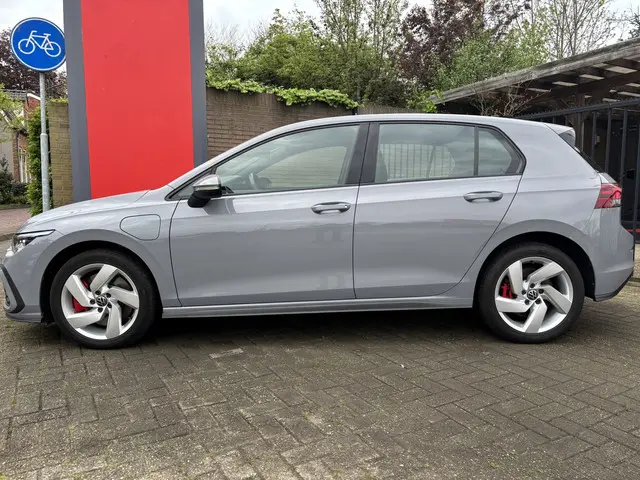 Volkswagen Golf 1.4 eHybrid GTE 2022 Hybride Benzine 3