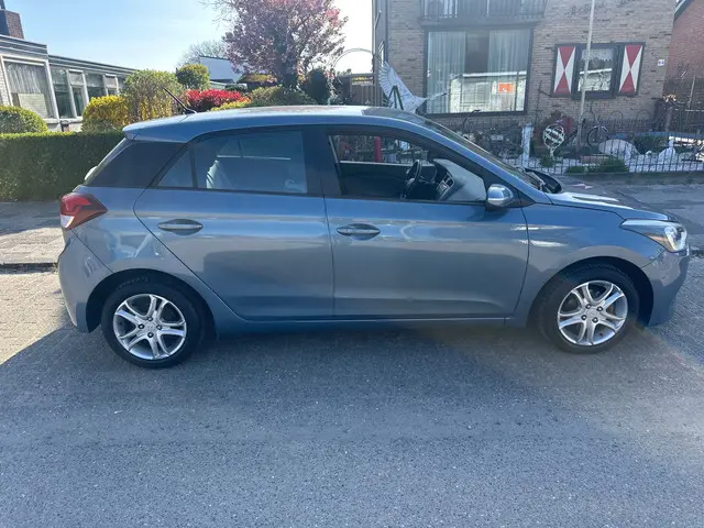 Hyundai i20 1.2 LP i-Drive Cool 2015 Benzine 4