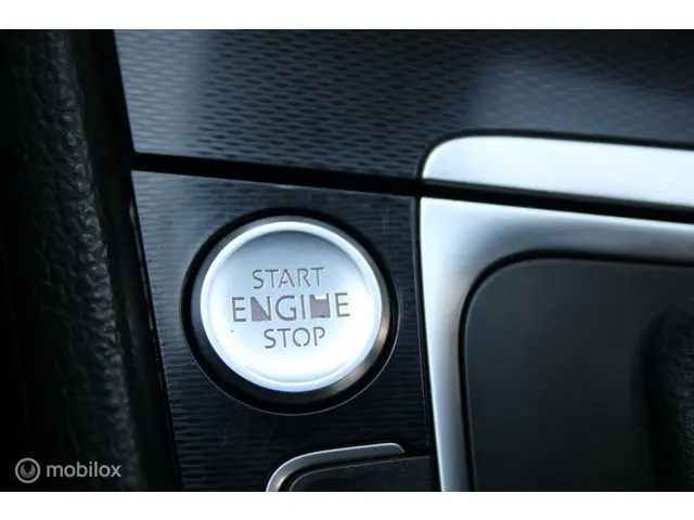 Volkswagen Golf 2.0 TSI GTI 2013 Benzine 34