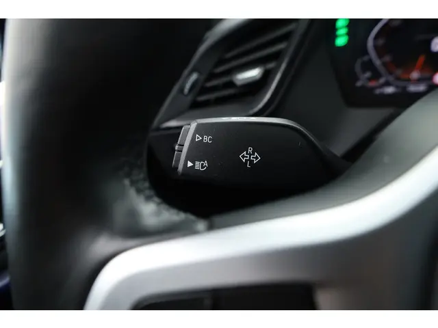 BMW 1 Serie 118i M-Sport Pro - Orig. NL 2024 Benzine 11