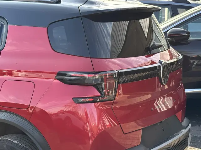 Citroën C3 Aircross PLUS 2026 Benzine 8