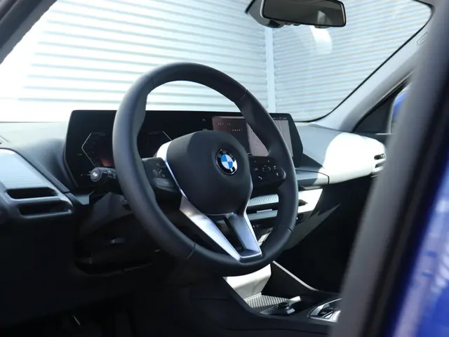 BMW 1 Serie 5-deurs 120 2025 Benzine 14