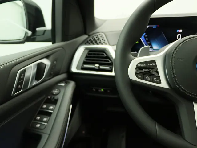 BMW X5 xDrive50e 2025 Hybride Benzine 16