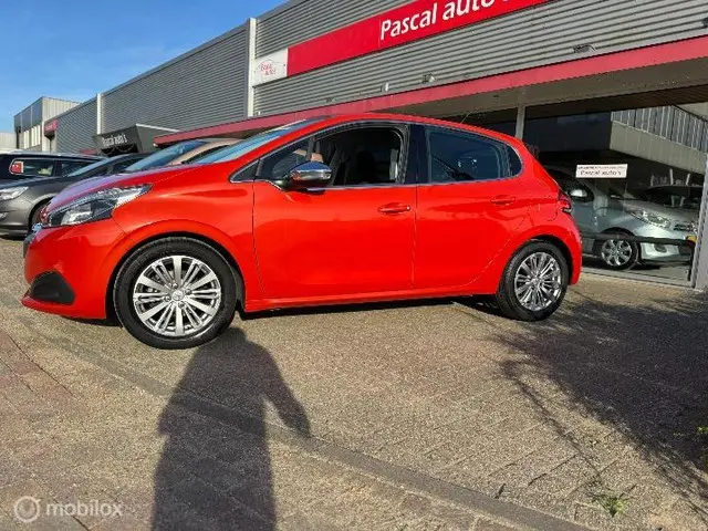 Peugeot 208 1.2 PureTech Allure 2019 Benzine 4
