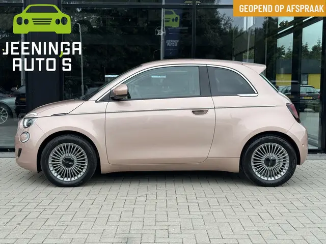 Fiat 500 3+1 42 kWh | Bijna nieuw | 2023 Elektrisch 32