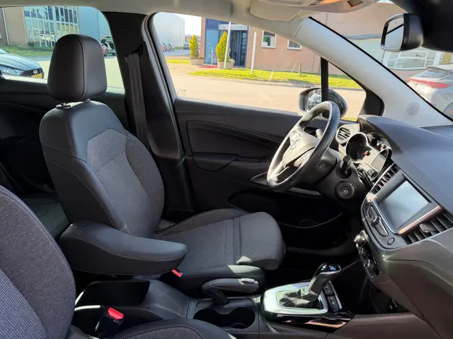 Opel Crossland 1.2 Turbo Elegance 2022 Benzine 13