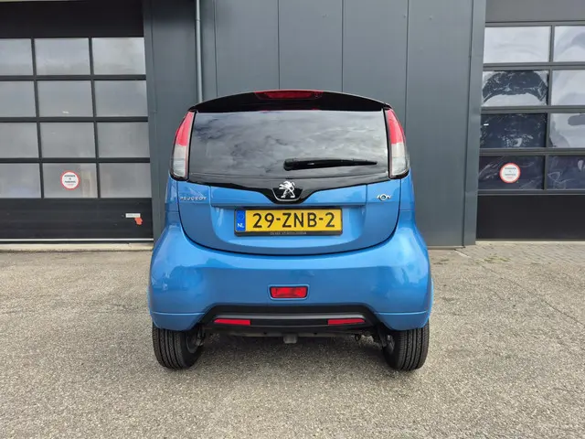 Peugeot iOn Active 2013 Elektrisch 8