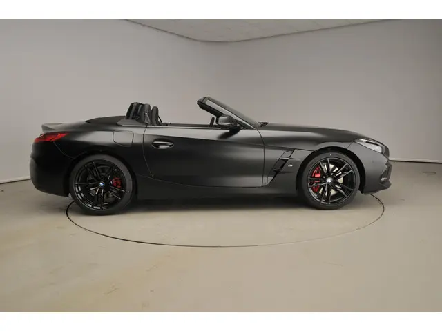 BMW Z4 Roadster sDrive30i 2026 Benzine 4
