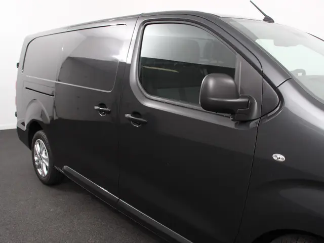 Opel Vivaro 2.0 BlueHDi 180 S&S L3 Automaat 2024 Diesel 33